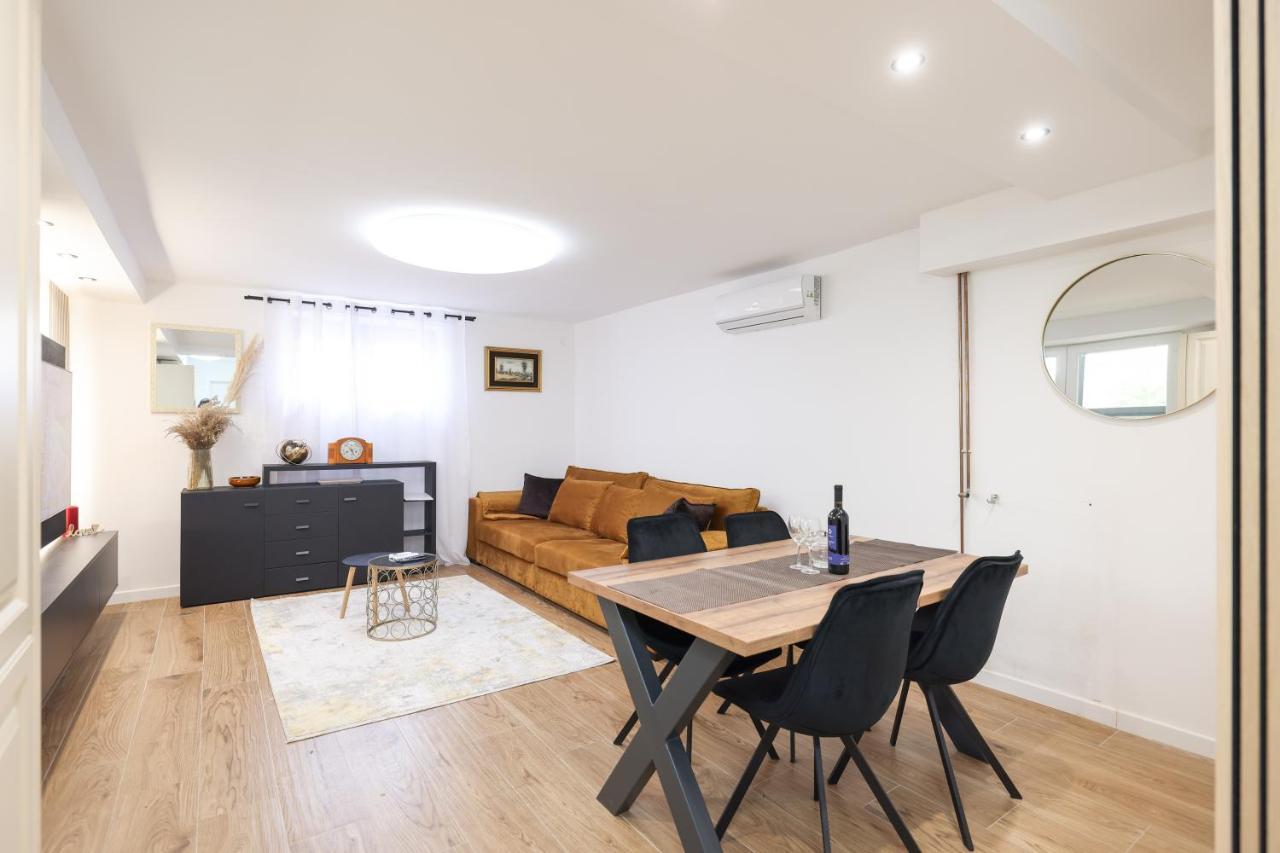 Apartman Oscar & Leo *