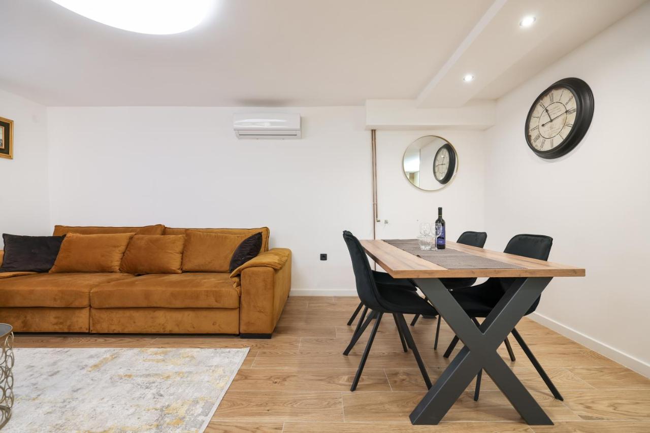 Oscar & Leo Apartman